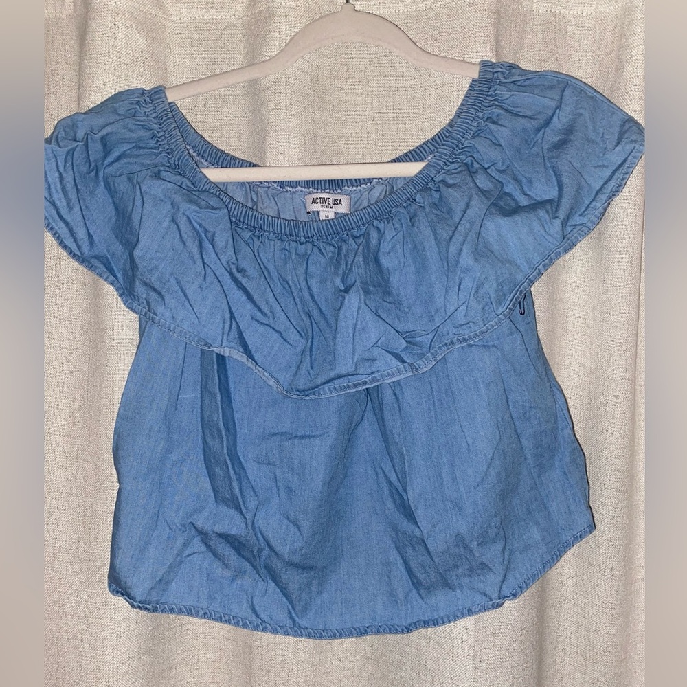 Active USA cropped, off-the-shoulder blouse